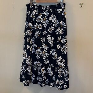 Elegant Daisy Print A-Line Skirt